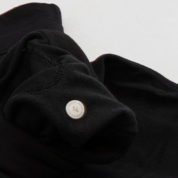 Lululemon Ready to Rulu Jogger Crop 24" Black - Size 14 - Picture 6 of 6